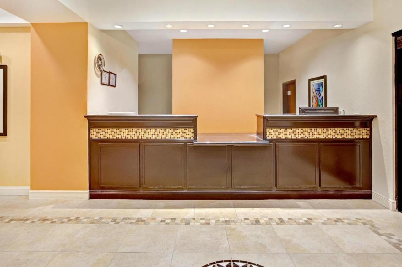 Scottish Inns And Suites - La Porte Zewnętrze zdjęcie